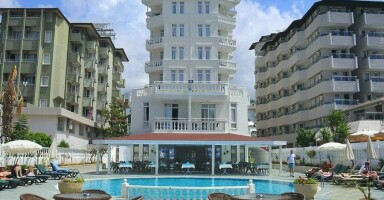 Azak Hotel