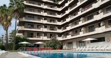 CYE Salou Apartaments