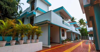 Meera Motels & Residency