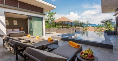 CasaBay Luxury Pool Villas