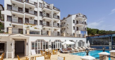 Aqua Princess Hotel