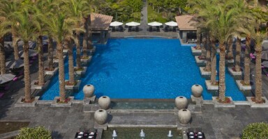 Dusit Thani LakeView Cairo