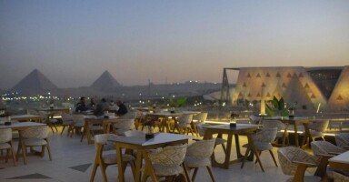 Royal Great Pyramid Inn Hotel