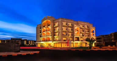 Sol Y Mar Ivory Suites