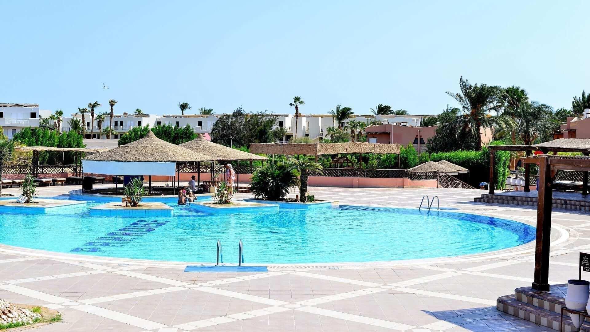 Eagles paradise abu soma resort хургада. Балина Парадайз Египет Хургада. Парадиз Абу Сафага. Balina Paradise Abu Soma Resort Сафага. Парадиз Абу сома Резорт 4 Хургада.