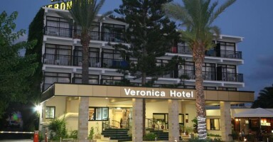 Veronica Hotel