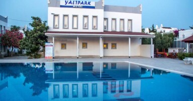 Yalipark Hotel