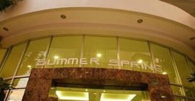 Summer Spring Hotel