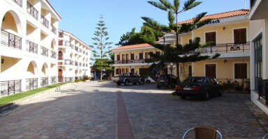 Castello Beach Hotel