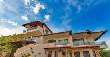 Thalassokipos Sea View Studios & Suites