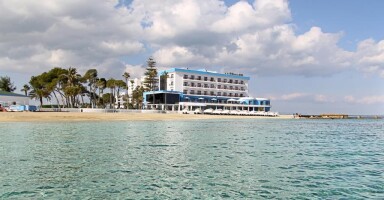 Arkin Palm Beach Hotel